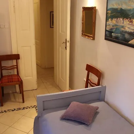 Apartman Adagio Theatre *