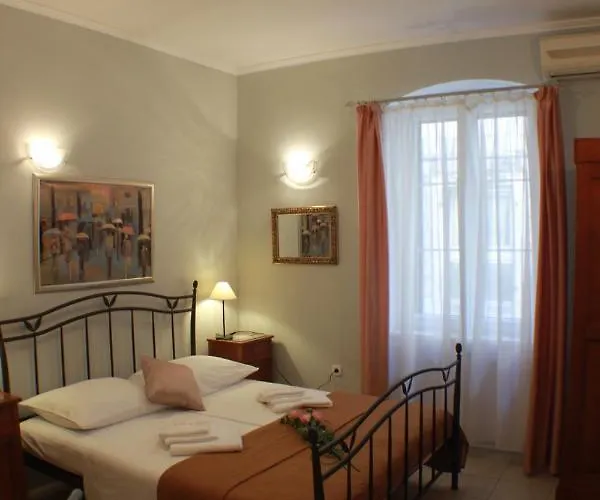 Adagio Theatre * Split