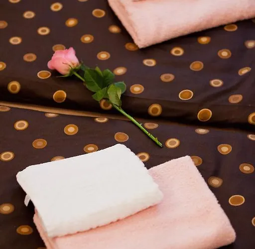 Adagio Theatre * Split