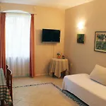 Adagio Theatre Apartment Split
