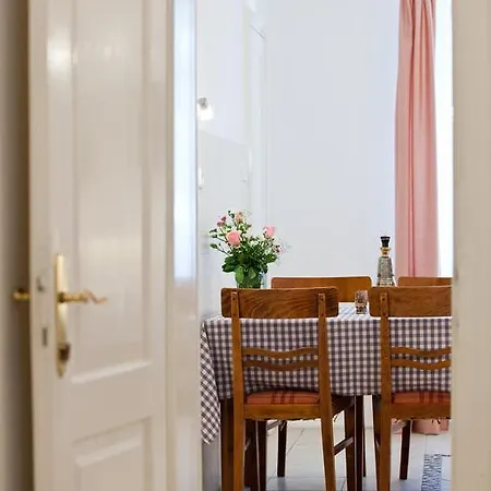 דירה Adagio Theatre *